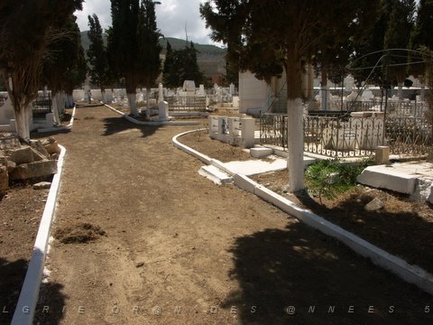 BOU SFER CIMETIERE 2006  N06 ENTRETENU.JPG
